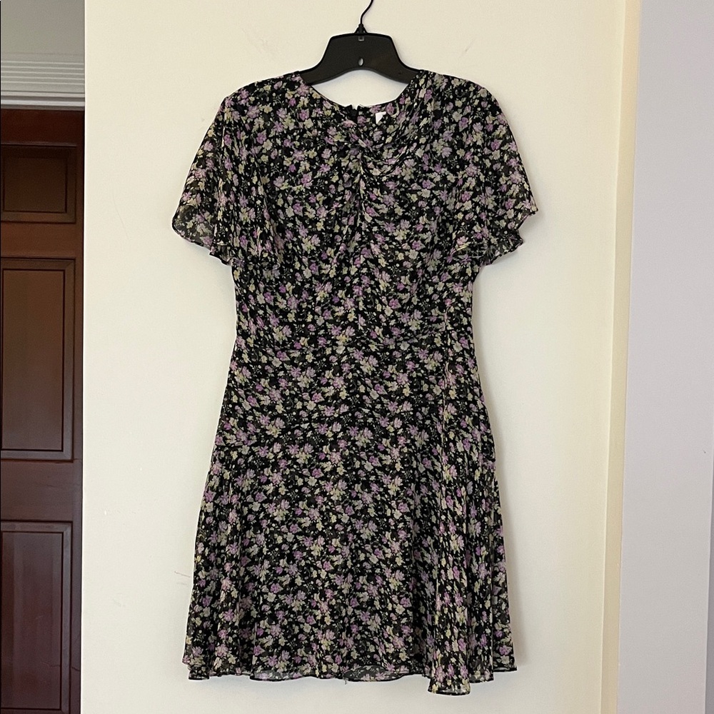Barney's New York Floral Short Sleeve A-Line Dress in Black and Lavender, Sizs M